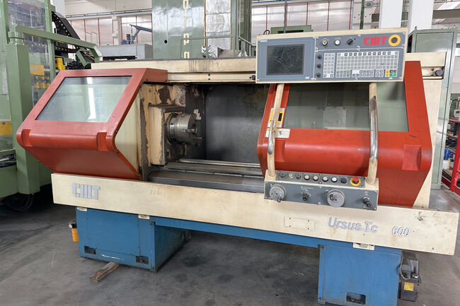 Rivendita Tornio ad autoapprendimento CMT URSUS TC 600 usato