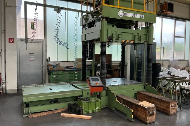 Rivendita Pressa prova stampi MILLUTENSIL MIL 163 usata