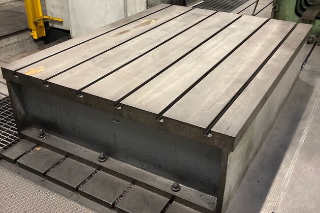 Rivendita Accessori macchine utensili Cubo CUBO 2000x1500 usati