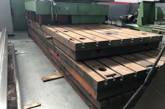 Rivendita Accessori macchine utensili Piano di staffaggio 6500x2000x280mm usati