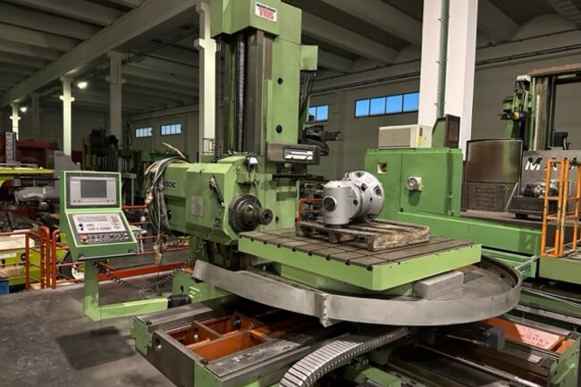 Rivendita Alesatrice a montante fisso TOS VARNSDORF WHQ105 CNC usata