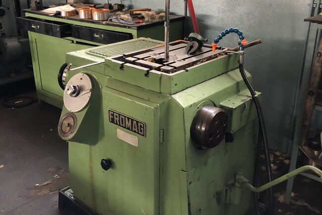 Rivendita Brocciatrice verticale FROMAG KZH 50/550 usata