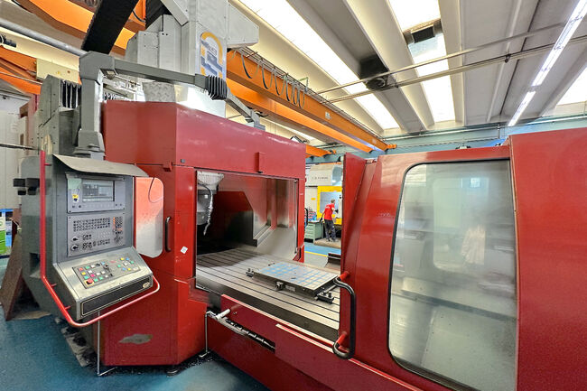 Rivendita Centro di lavoro a 5 assi o più FPT DINO usato