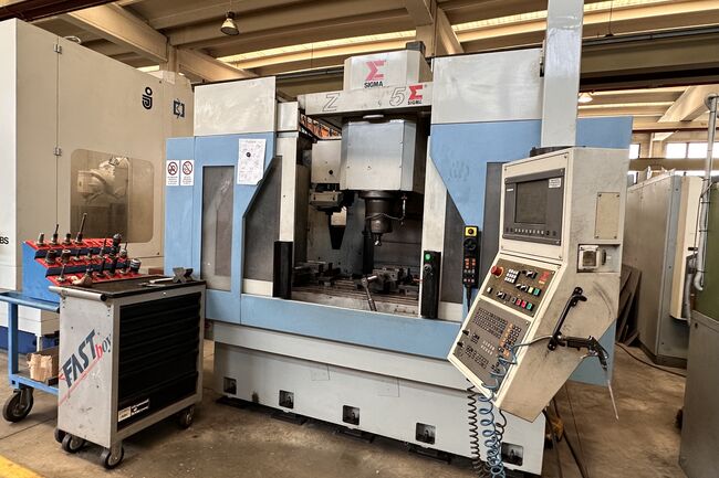 Rivendita Centro di lavoro verticale SIGMA ZENITH 5 usato