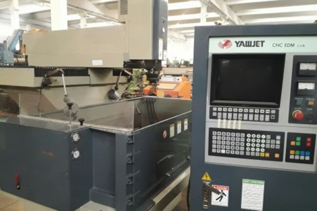 Rivendita Elettroerosione a tuffo YAWJET M 75 B usata