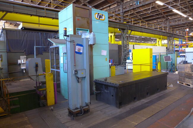 Rivendita Fresatrice a montante mobile FPT SIRIO M40 usata