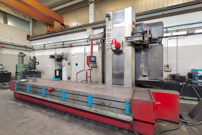 Rivendita Fresatrice a montante mobile MECOF CS50 Unica usata