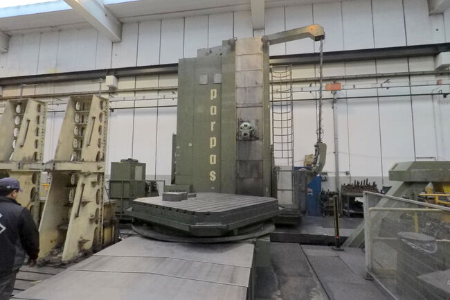 Rivendita Fresatrice a montante mobile PARPAS ML100 / 8000 usata