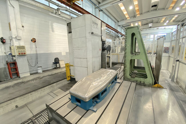 Rivendita Fresatrice a montante mobile PARPAS ML90 /6000 usata