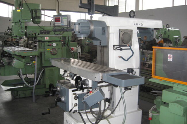 Rivendita Fresatrice universale ARNO F30 usata