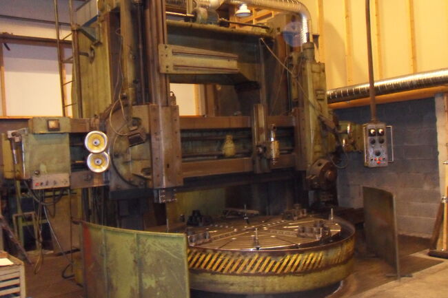 Rivendita Tornio verticale SEDIN 1525 usato